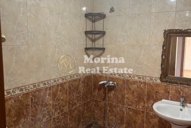 Tirane, jepet me qera apartament 1+1 Kati 4, 60 m² 450 € (Vasil Shanto)