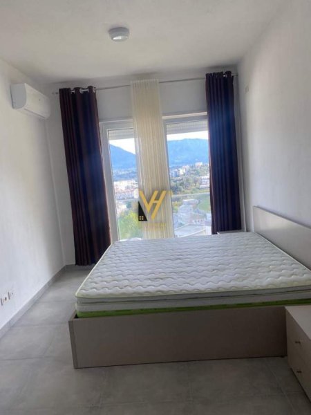 Tirane, ofert Vile 4+1+A+BLK Kati 0, 350 m² 1.700 Euro (KODRA E DIELLIT)
