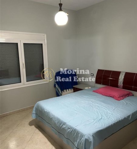 jepet me qera shtepi 3+1+Ballkon Kati 1, 120 m² 500 € (Vore/Rruga Demokracia)