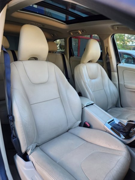 shes SUV | Fuoristrad | Xhip Benzin, gri e erret automatik 164.000 km 12700€