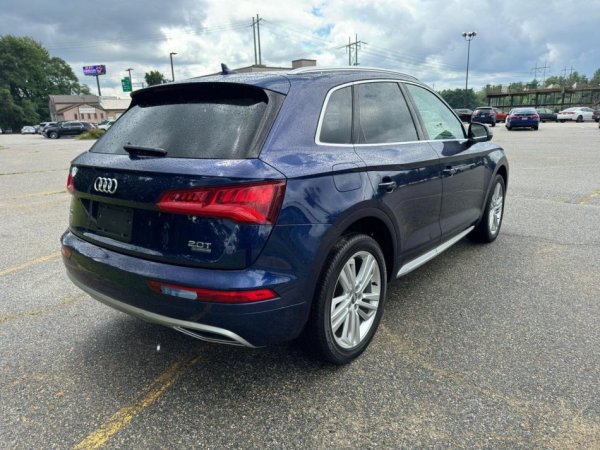 Audi Q5 2.0T Sapoardhur 🇺🇸 20.900 €
