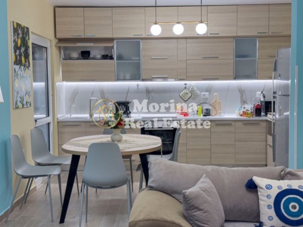Tirane, jepet me qera Vile 2+1+Ballkon Kati 3, 330 m² 1.100 € (Vilat Gjermane)