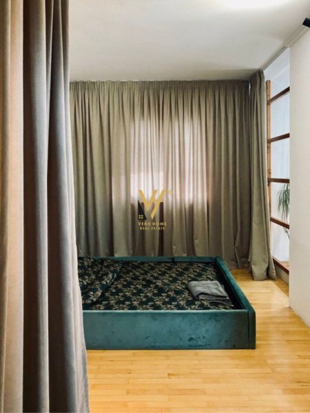 Tirane, jepet me qera apartament 4+1 , 180 m² 1.200 € (RRUGA E BRIGADAVE)
