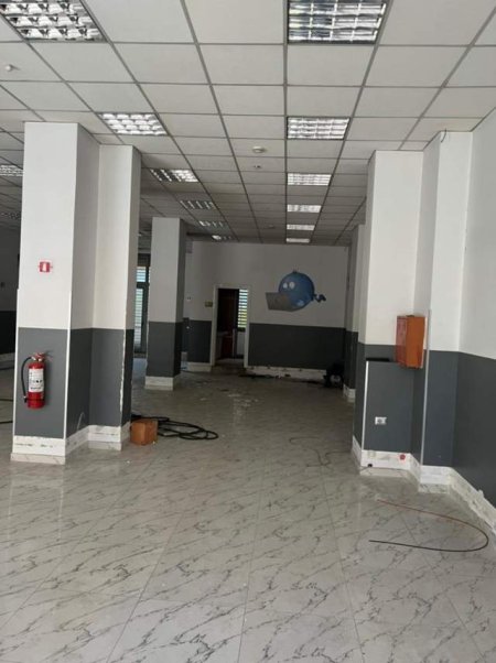 Tirane, shes ambjent biznesi Kati 0, 153 m² 6.000 Euro/m2