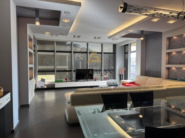 Tirane, shitet apartament 2+1+Depo+Parkim, Kati 6, 130 m² 210.000 € (Selvia)