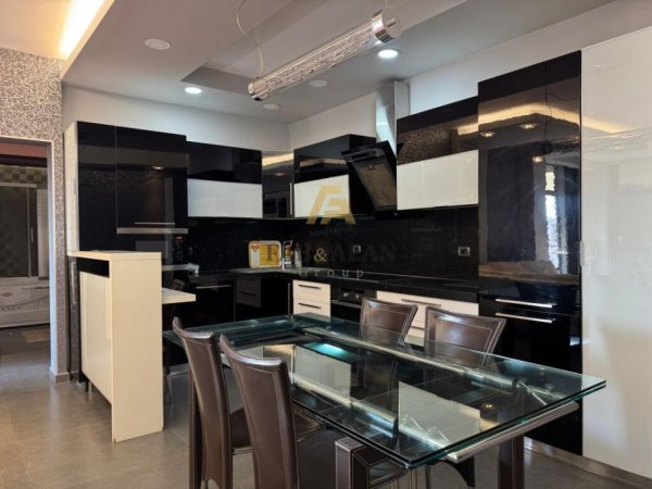 Tirane, shitet apartament 2+1+Depo+Parkim, Kati 6, 130 m² 210.000 € (Selvia)
