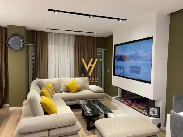Tirane, jepet me qera apartament 3+1+A+BLK Kati 3, 130 m² 1.000 Euro (KODRA E DIELLIT)