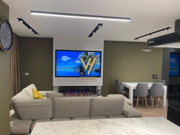 Tirane, jepet me qera apartament 3+1+A+BLK Kati 3, 130 m² 1.000 Euro (KODRA E DIELLIT)