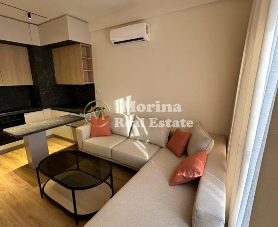Tirane, jepet me qera apartament 1+1 Kati 7, 70 m² 500 € (Rezidenca Kaimi)