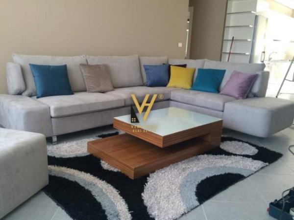 Tirane, jepet me qera apartament 3+1+A+BLK Kati 3, 160 m² 1.000 Euro (KODRA E DIELLIT)