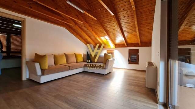 Tirane, jepet me qera Vile 5+1+A Kati 4, 438 m² 2.500 Euro (TEGU)
