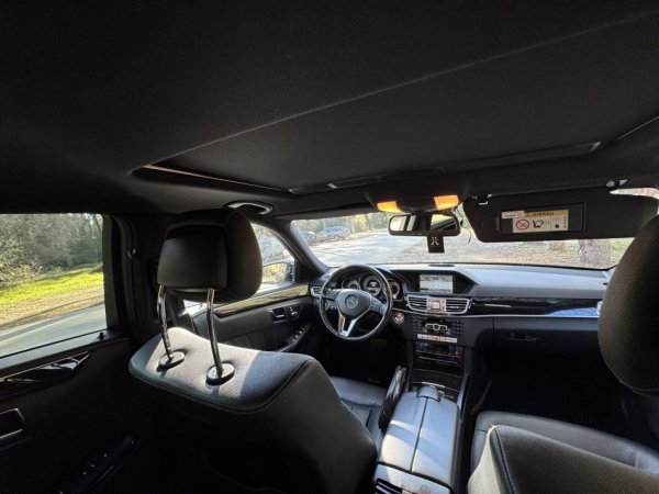 Okazion Durres, shes makine Mercedes E220 CDI 2014 Nafte, e zeze automatik Klima 204.000 km 13.000 €