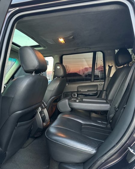 Tirane, shes SUV | Fuoristrad | Xhip RANGE ROVER VOGUE 4.4 AUTOBIOGRAPHY Nafte, lejla automatik Klima 250.000 km 15.300 €