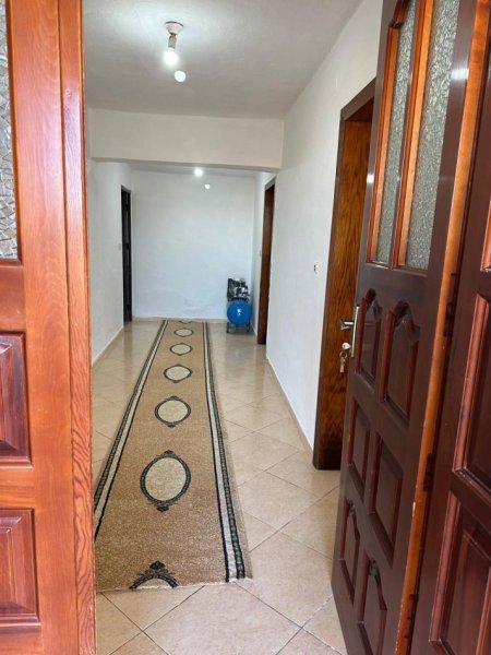 Tirane, jepet me qera shtepi 2+1 Kati 1, 100 m² 300 € (Ibe/ Tirane)