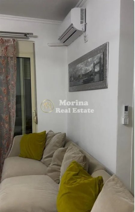 Tirane, jepet me qera apartament 1+1 Kati 3, 80 m² 500 € (Ish Fusha Aviacionit)