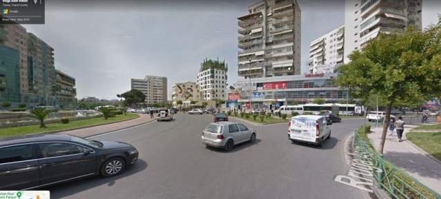 Tirane, shitet ambjent biznesi Kati 2, 98 m² 250.000 Euro (Zogu i Zi)