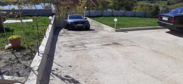 Belsh  shitet makine Audi A5 Viti 2011, 12.000 Euro