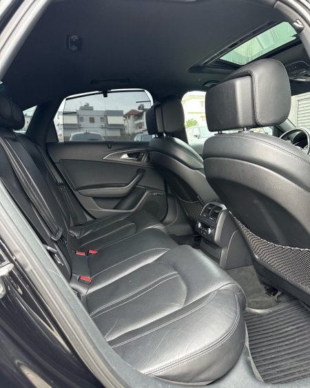 Tirane, shes makine AUDI S6 4.0 V8 T Quattro Benzin, e zeze automatik Klima 216.000 km