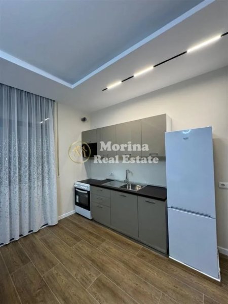 Tirane, jepet me qera apartament 2+1 , 93 m² 600 € (Ish Sheshi Shqiponja)