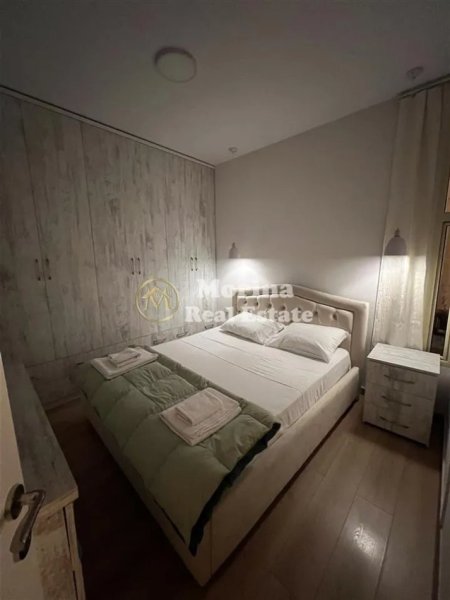 Tirane, jepet me qera apartament 1+1+Ballkon Kati 4, 70 m² 500 € (Rruga e Dibres)
