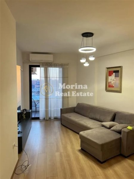 Tirane, jepet me qera apartament 1+1+Ballkon Kati 4, 70 m² 500 € (Rruga e Dibres)