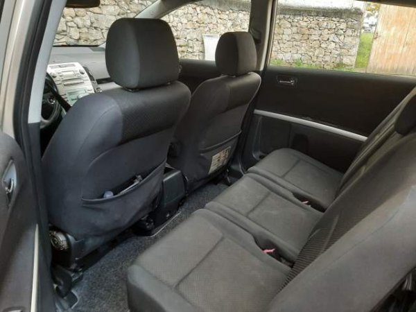 Okazion. Toyota Corola Verso Viti 2005, 4.500 Euro