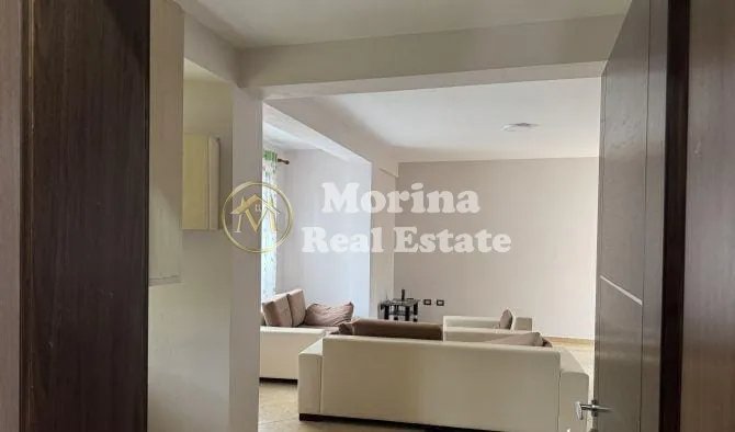 Tirane, jepet me qera shtepi 2+1 Kati 3, 100 m² 400 € (Qytet Studenti)
