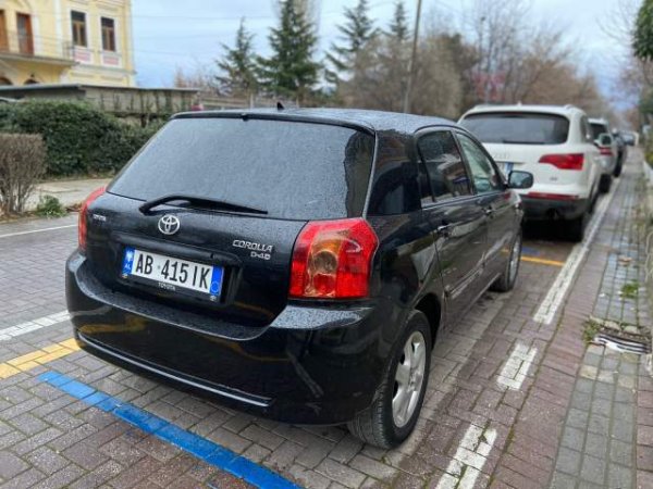Pogradec, shes makine Toyota Viti 2006, 5.200 Euro