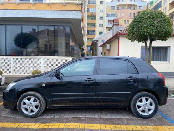 Pogradec, shes makine Toyota Viti 2006, 5.200 Euro