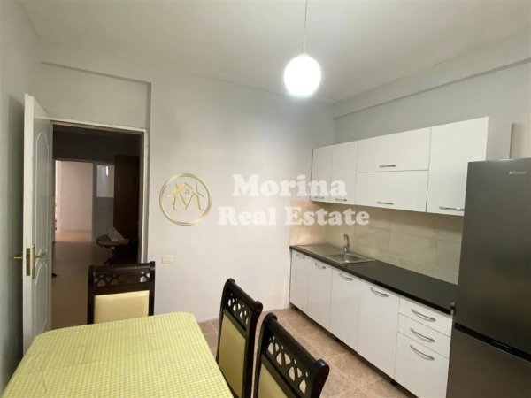 Tirane, jepet me qera apartament 2+1 Kati 1, 100 m² 500 € (Shkolla e Bashkuar)