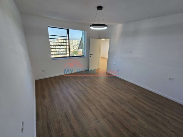 Tirane, shes apartament 2+1+Ballkon Kati 6, 84 m² 215.000 € (Rruga Frederik Shiroka)