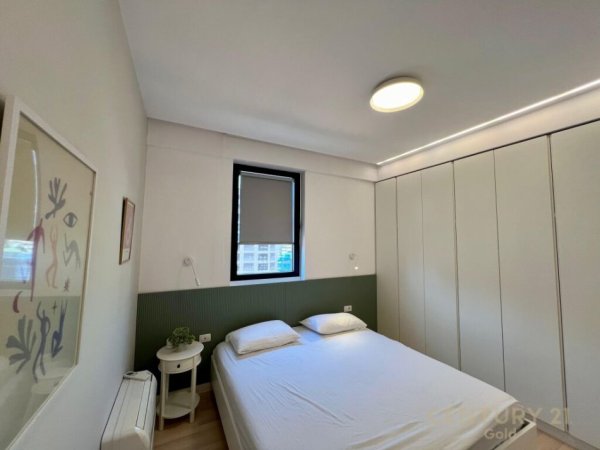 Tirane, jepet me qera apartament 2+1+Aneks+Ballkon Kati 6, 95 m² 1.000 € (RR.BARRIKADAVE)
