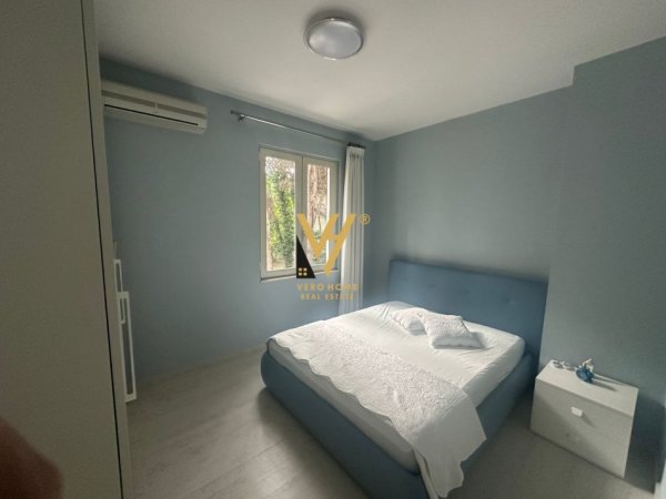 Qerret, jepet me qera Vile 3 Katshe Kati 1, 270 m² 3.200 € (QERRET)