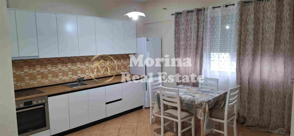 Tirane, jepet me qera apartament 1+1 Kati 4, 74 m² 550 € (Komuna e Parisit)