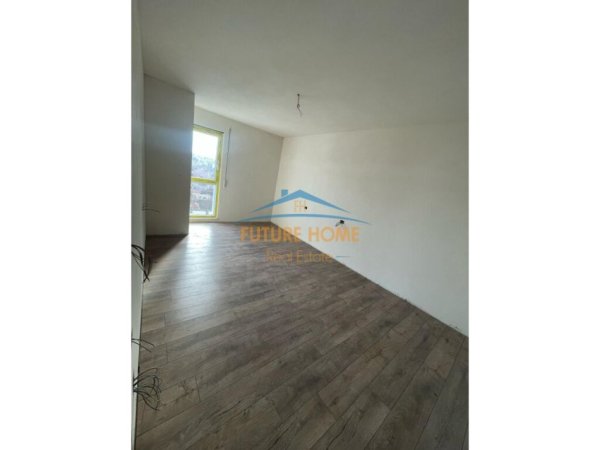 SHITET APARTAMENT 2+1 TEK XHAMLLIKU