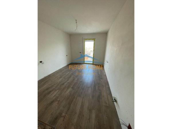 SHITET APARTAMENT 2+1 TEK XHAMLLIKU
