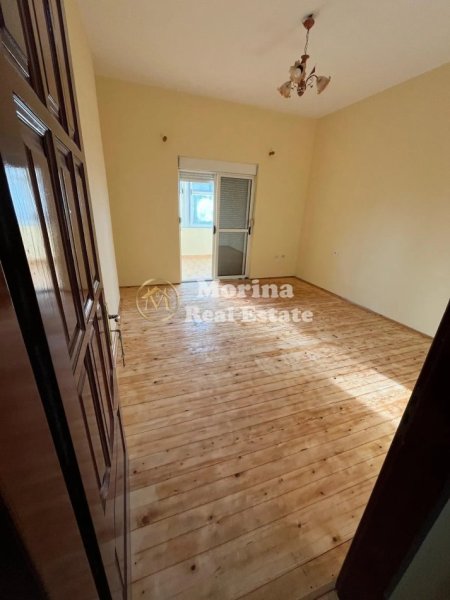 Tirane, jepet me qera shtepi 1+1+Ballkon Kati 2, 65 m² 350 € (Kodra e Priftit)