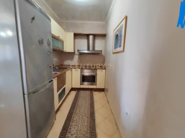 Shqiperi, jepet me qera apartament 1+1 Kati 5, 75 m² 570 € 
