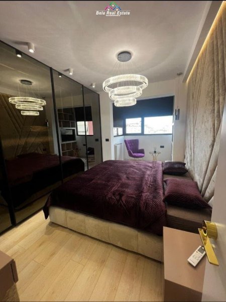 Tirane, shes apartament 2+1 Kati 9, 120 m² 450.000 € (Liqeni Artificial)
