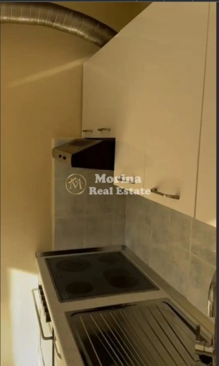 Tirane, jepet me qera apartament 2+1 Kati 2, 68 m² 500 € (21 Dhjetori)