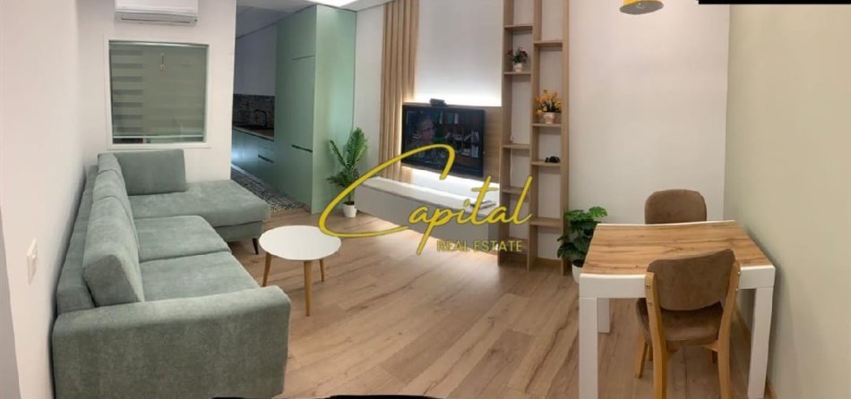 Tirane, jepet me qera apartament 1+1 Kati 3, 65 m² 600 € (KOMUNA E PARISIT)