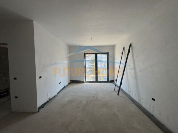 Tirane, shitet apartament 1+1 Kati 3, 66 m² 122.000 € (Don Bosko, pranë PRIMO RESIDENCE)