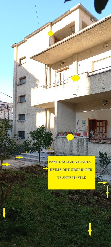 Tirane, Qera Shtëpi/Vile 3-kate, oborr  e bahçe, kat përdhes magazin, kati 2-të për gatim-ngrënie, ndënje, kati 3-të me 3-dhoma gjumi, qera 850€/muaj, në rr.Kristaq Capo e Abedin Pasha, si dhe rr.P.Budi, 200m pallati Grand/Todi Shkurti, 1.1-km nga Ura Elbasanit/Shkolla Baletit, 800m nga Ura Brrylit