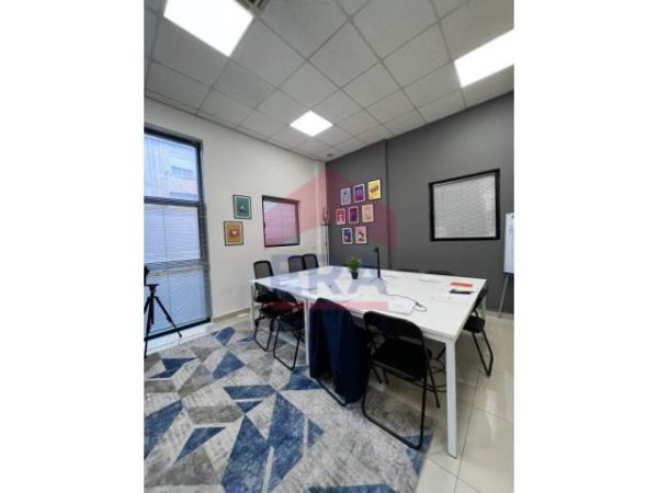 Tirane, shitet zyre Kati 2, 47 m² 135.000 Euro (Sheshi Willson)