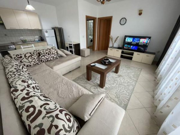 Qera Ditore Ap1+1 Myslym Shyr 3.000 Leke  ( Wifi, SmartTv )