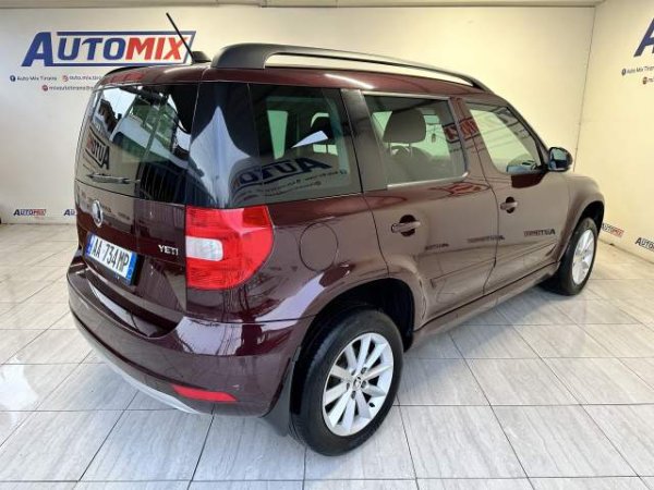 Tirane, shes makine Skoda yeti Viti 2015, 11.500 Euro