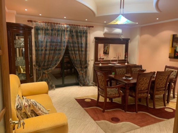 Durres, jepet me qera apartament 2+1 Kati 3, 75 m² 400 € 