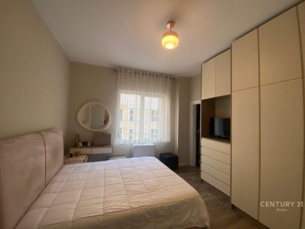Tirane, shes apartament 2+1+Aneks+Ballkon Kati 6, 117 m² 207.000 € (Dritan Hoxha, Laprake)