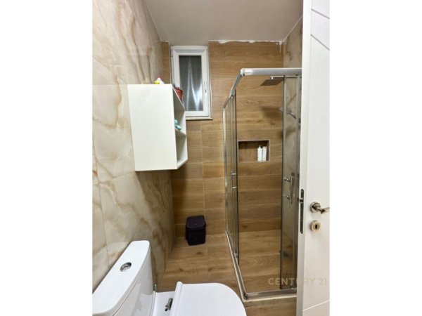 Tirane, shes apartament 2+1+Aneks+Ballkon Kati 2, 80 m² 160.000 € (Selite)