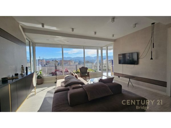 Tirane, shes apartament+verande | Penthouse 2+1+Aneks+Ballkon Kati 6, 170 m² 380.000 € (Ish ekspozita)